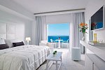 Dimitra Beach Hotel & Suites