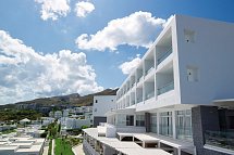 Dimitra Beach Hotel & Suites