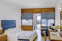 Mitsis Norida - Wohnbeispiel Familienzimmer Meerblick (Zimmercodierung F1M)