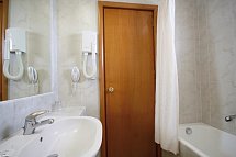 Tigaki Beach - Wohnbeispiel Doppelzimmer Economy (Zimmercodierung DE1)