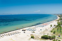 Tigaki Beach