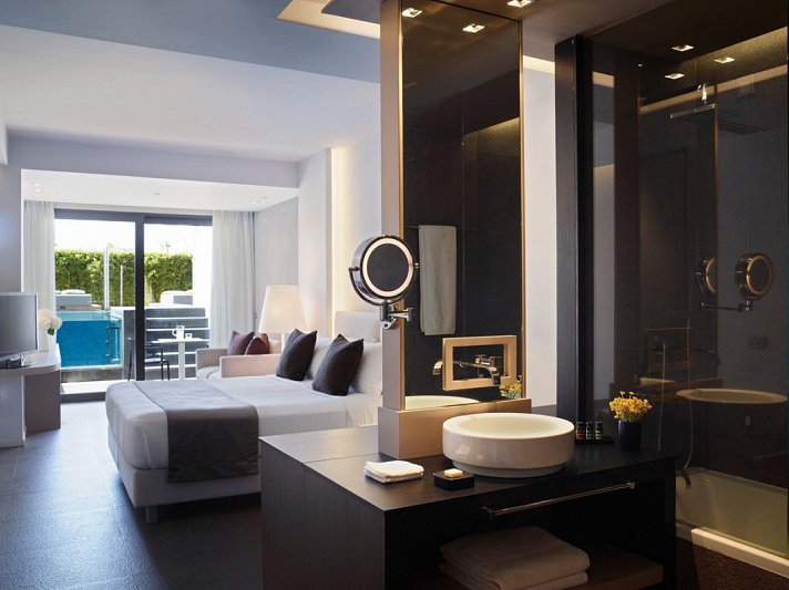 Aqua Blu Boutique Hotel & Spa