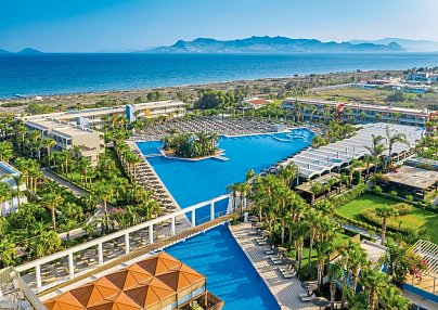 Blue Lagoon Resort Lambi