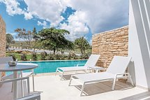 Blue Lagoon Ocean - Wohnbeispiel Juniorsuite Swim-Up Gartenblick (Zimmercodierung J1Q)