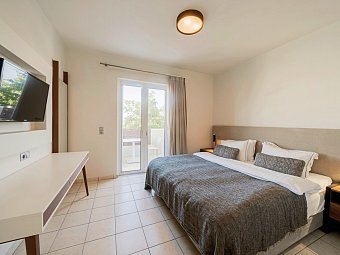 Sentido More Meni Residence & Suites - Wohnbeispiel Doppelzimmer Superior (Zimmercodierung DS1)