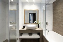 Sentido Pelagos Suites & Spa - Wohnbeispiel Suite Superior und Suite Grand Badezimmer (Zimmercodierungen WS1 & WM1)