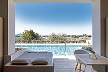 Sentido Pelagos Suites & Spa - Wohnbeispiel Juniorsuite Swim-Up (Zimmercodierung J1Q)