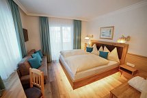 Ferienhotel Glocknerhof - Wohnbeispiel DZ Komfort Nebengebäude (Zimmercodierung DFV)