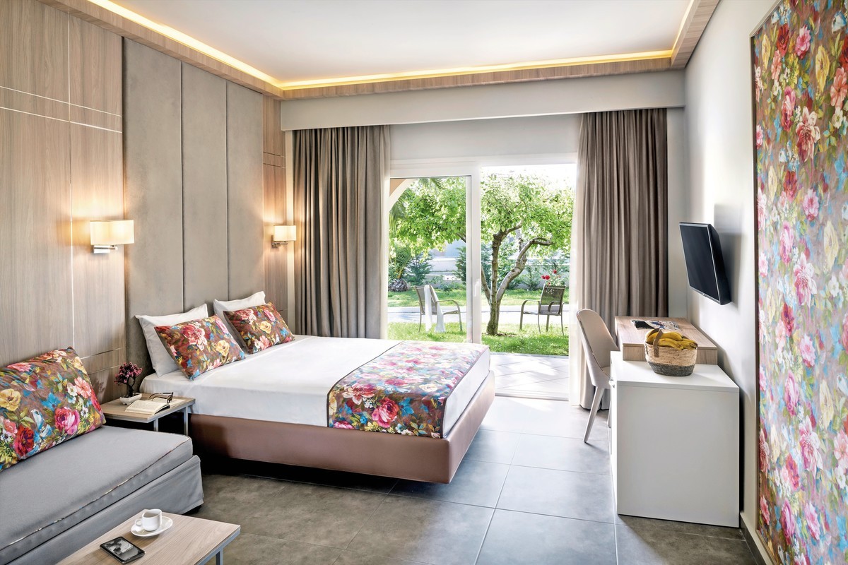 Alexandra Beach Spa Resort