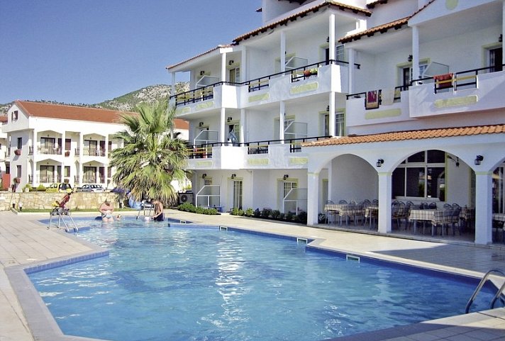 Hotel Rachoni Bay Resort
