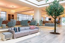 Alea Hotel & Suites