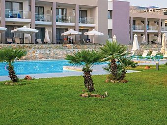 Alea Hotel & Suites