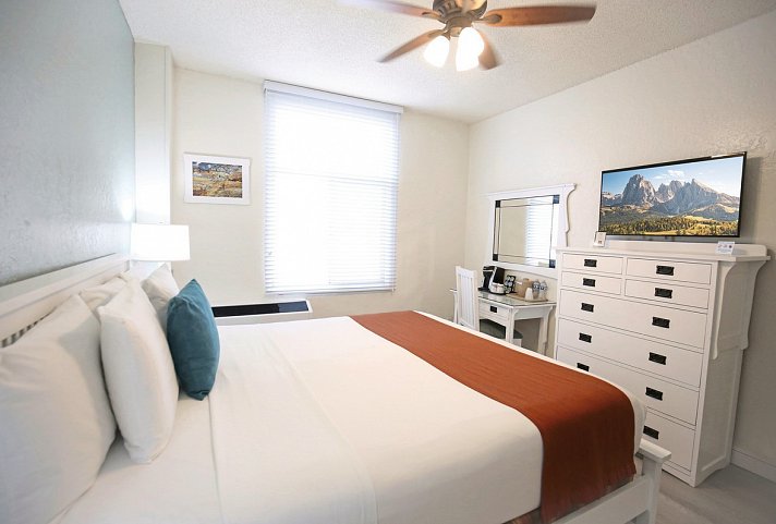 Hotel Carmel - Wohnbeispiel Standard (Zimmercodierung UG1)