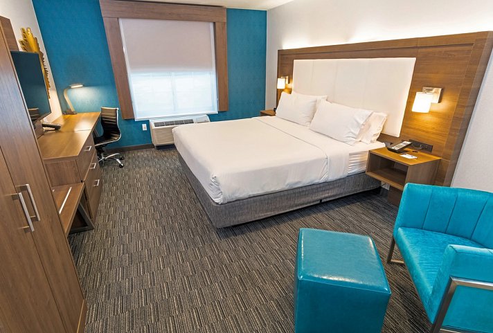 Holiday Inn Express Hotel & Suites Hollywood Walk of Fame, an IHG Hotel - Wohnbeispiel Standard Room