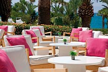 Sandy Beach Hotel & Spa
