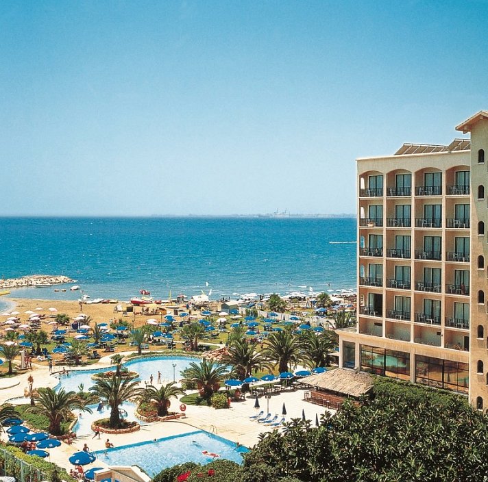 Sandy Beach Hotel & Spa