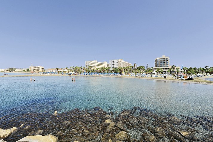 Sandy Beach Hotel & Spa