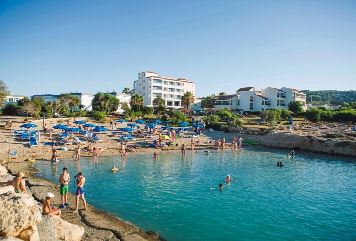 Mimosa Beach