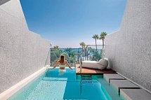 Amathus Beach Hotel Limassol - Wohnbeispiel Juniorsuite Privatpool 1. Etage (Zimmercodierung J1R)