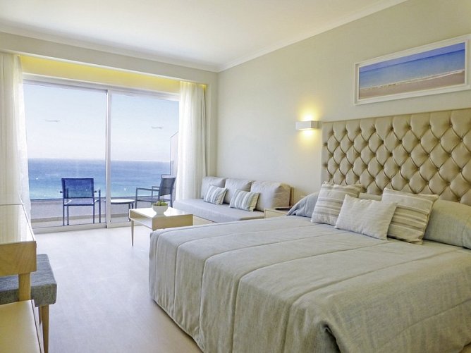 Sunrise Beach Hotel - Wohnbeispiel Doppelzimmer Superior Meerblick (Zimmercodierung DSM)