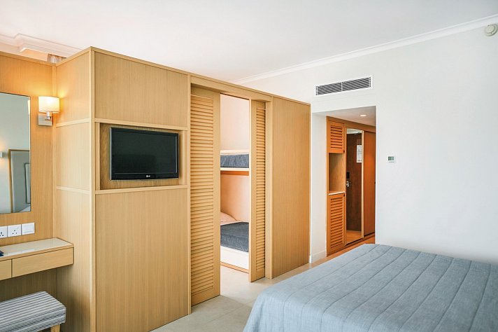 Sunrise Beach Hotel