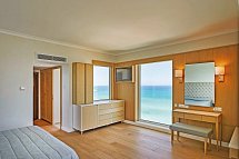 Sunrise Beach Hotel - Wohnbeispiel Juniorsuite Meerblick (Zimmercodierung JBM)