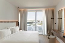Grecian Sands - Wohnbeispiel Familienzimmer Superior Landblick (Zimmercodierung FSL)