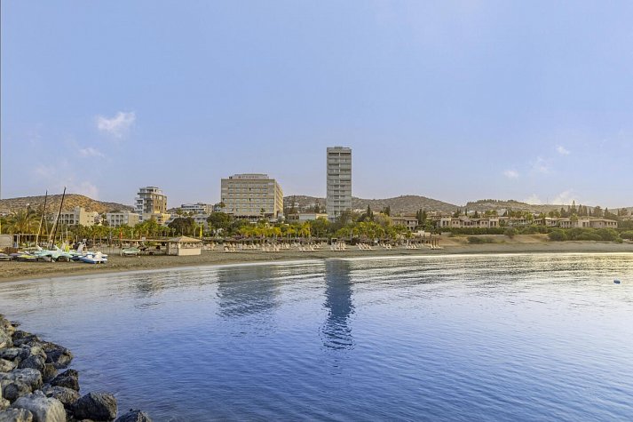 St Raphael