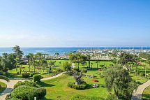 St Raphael