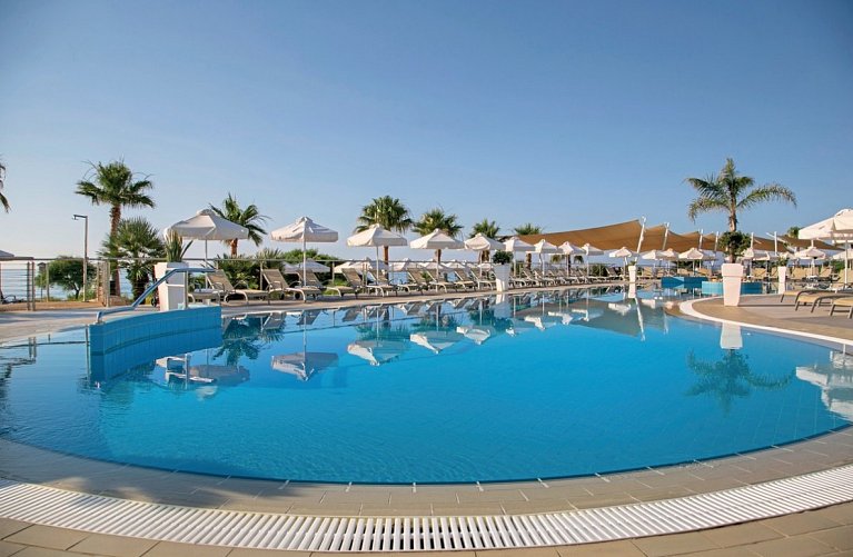Asterias Beach