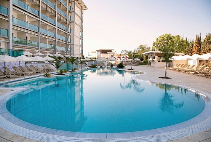 Asterias Beach