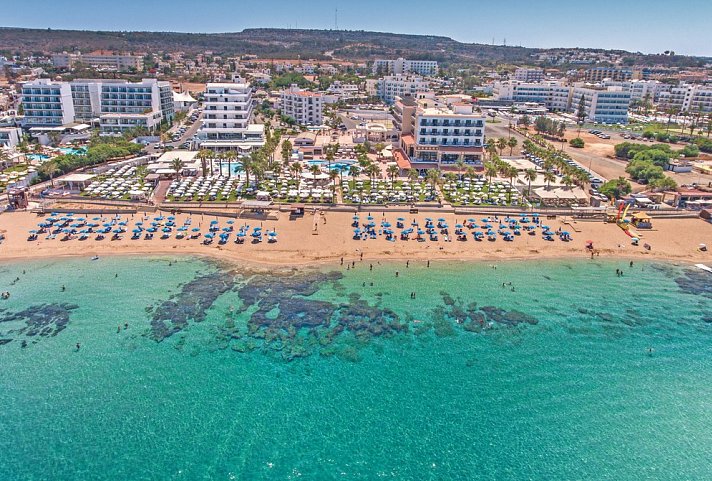 Vrissiana Beach Hotel