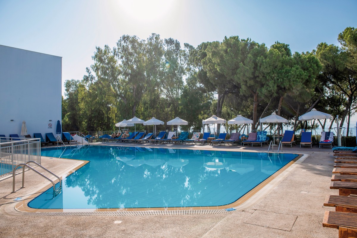 Park Beach Hotel