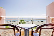 Best Roquetas - Balkonbeispiel Doppelzimmer Meerblick (Zimmercodierung DBM)