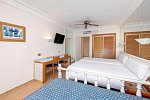Playacapricho Hotel