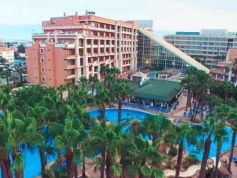 Playacapricho Hotel