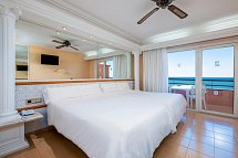 Playacapricho Hotel - Wohnbeispiel Doppelzimmer Meerblick (Zimmercodierung DBM)