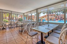 Playacapricho Hotel