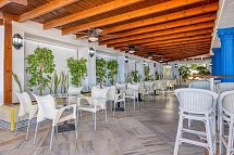 Playacapricho Hotel