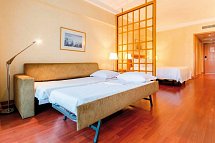 Hotel Roma - Wohnbeispiel Familienzimmer (Zimmercodierung FB1)