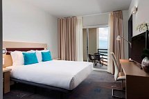 TRYP by Wyndham Lisboa Caparica Mar - Wohnbeispiel Doppelzimmer Meerblick (Zimmercodierungen DBN, EBN, DBM & EBM)