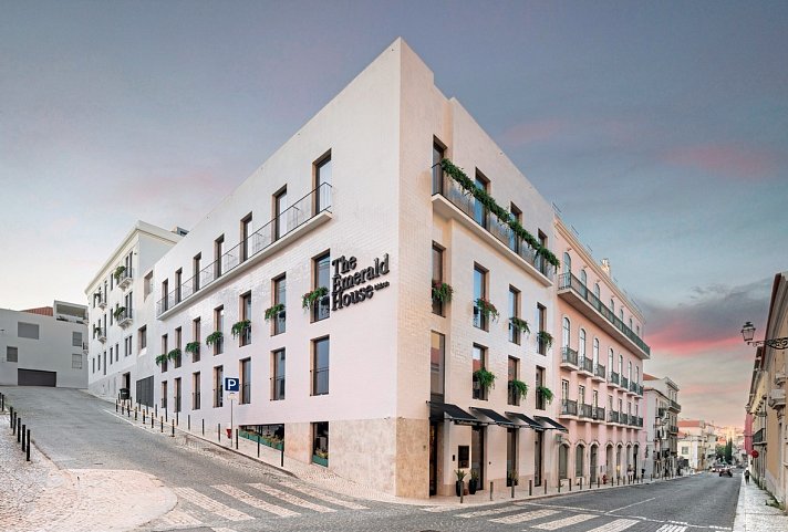 The Emerald House Lisbon, Curio Collection by Hilton