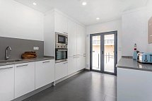 You and the sea - Beispiel Küche Appartement (Zimmercodierung OB1)