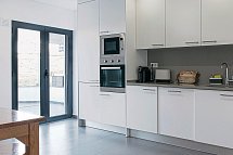 You and the sea - Beispiel Küche Appartement (Zimmercodierung OB1)