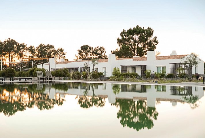 Craveiral Farmhouse