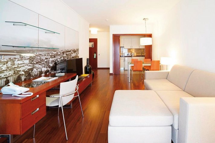 Legendary Lisboa Suites