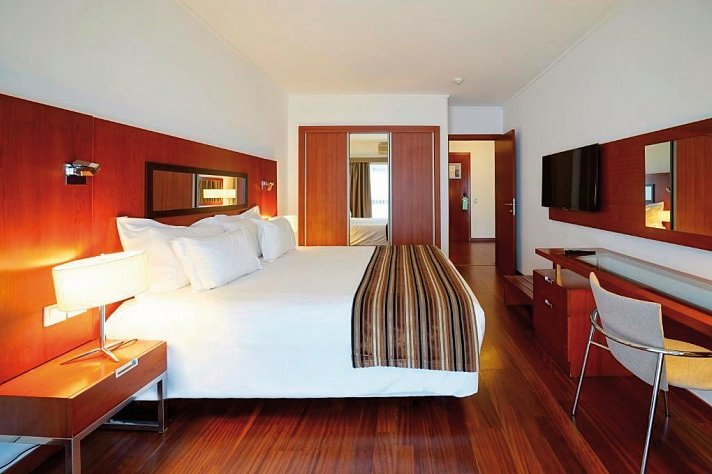 Legendary Lisboa Suites