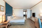 Sesimbra Oceanfront Hotel
