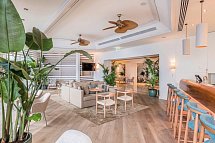 Sesimbra Oceanfront Hotel