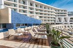 Sesimbra Oceanfront Hotel